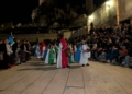 Confraries i tambors tornen a marcar el ritme del Dijous Sant al nucli antic de Tortosa