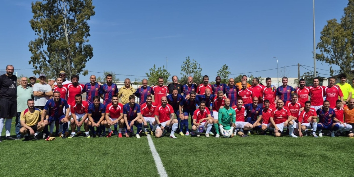 Gran jornada de barcelonisme amb el partit de veterans entre la UE Campredó i l’Agrupació  Barça Jugadors