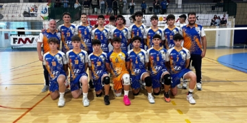 El juvenil del Volei Roquetes guanya els dos primers partits de la fase de grups de l’Estatal