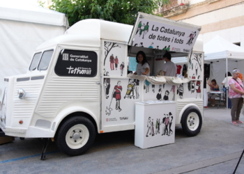 El Govern destaca l’impuls cultural a la Ribera d’Ebre amb el teatre a les aules i la transformació del Castell de Miravet 