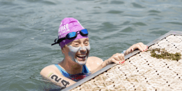 L’UltraEbre Swim Marathon s’associa amb la Fundació Healthy Seas per promoure la consciència sobre els oceans