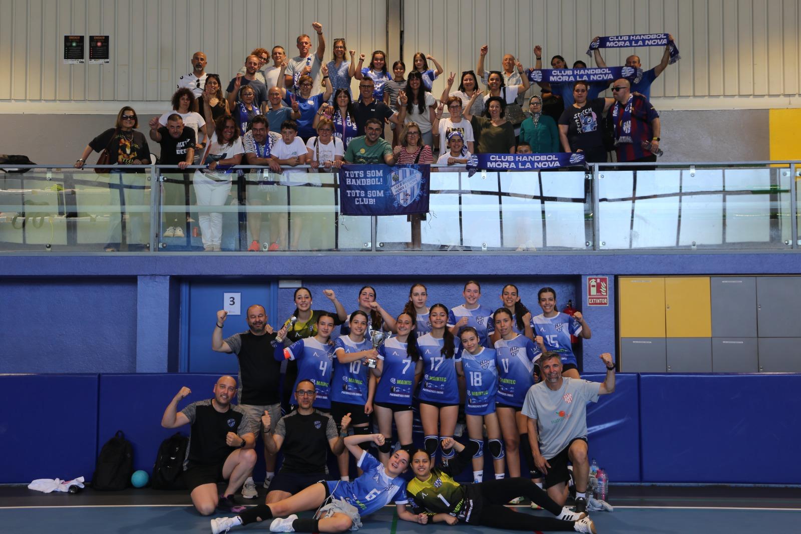 L’equip cadet femení del Club Handbol Móra la Nova finalitza segon al Top 4 de Segona Catalana