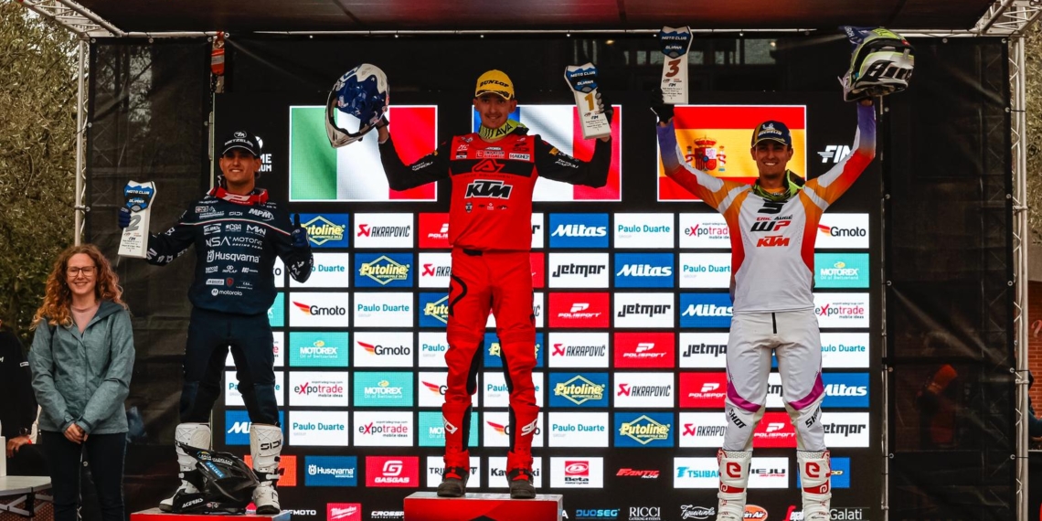 Àlex Puey aconsegueix fer podi a la segona prova del Mundial d’Enduro disputada a Oliana
