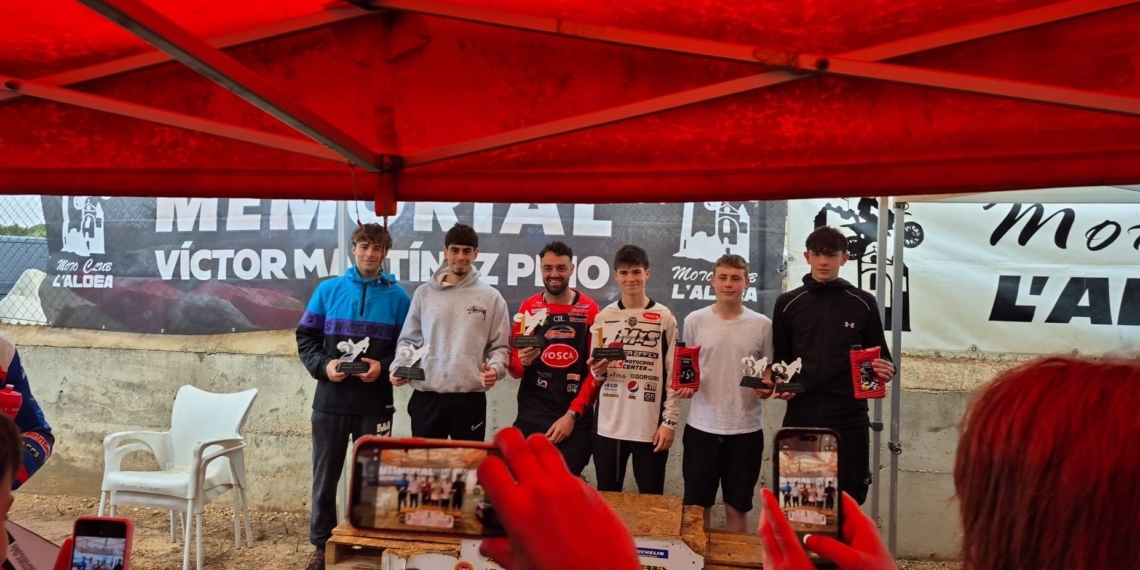 Iadan Acsensi i Álvaro Gallardo guanyen la segona masculina al torneig de l’Audi del Club Tennis Serramar
