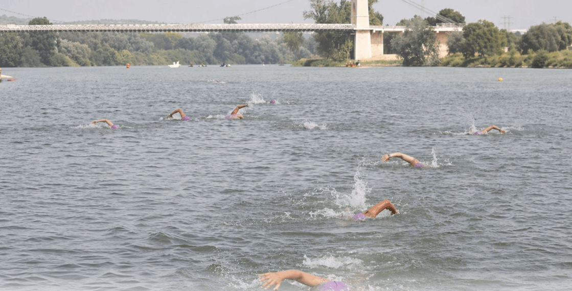 Amposta acull la 26a. Travessia d’Amposta Nedant l’Ebre i el Català d’Aigües Obertes