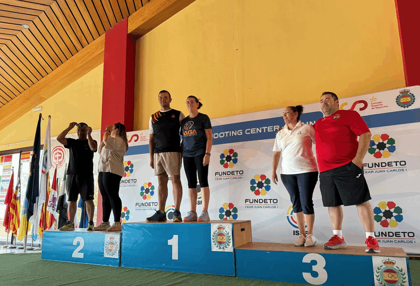 Triple podi del Club de Tir al Plat de Bítem al Mundial de Granada