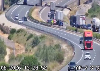 Un accident a l’AP-7 a Freginals talla un carril en sentit nord i provoca retencions puntuals