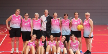L’equip de veteranes del Club Bàsquet Amposta, un projecte per fomentar la cohesió, passar-ho bé i fer esport