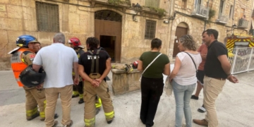 Dos ferits en l’ensorrament parcial d’una casa al carrer Santa Anna de Tortosa