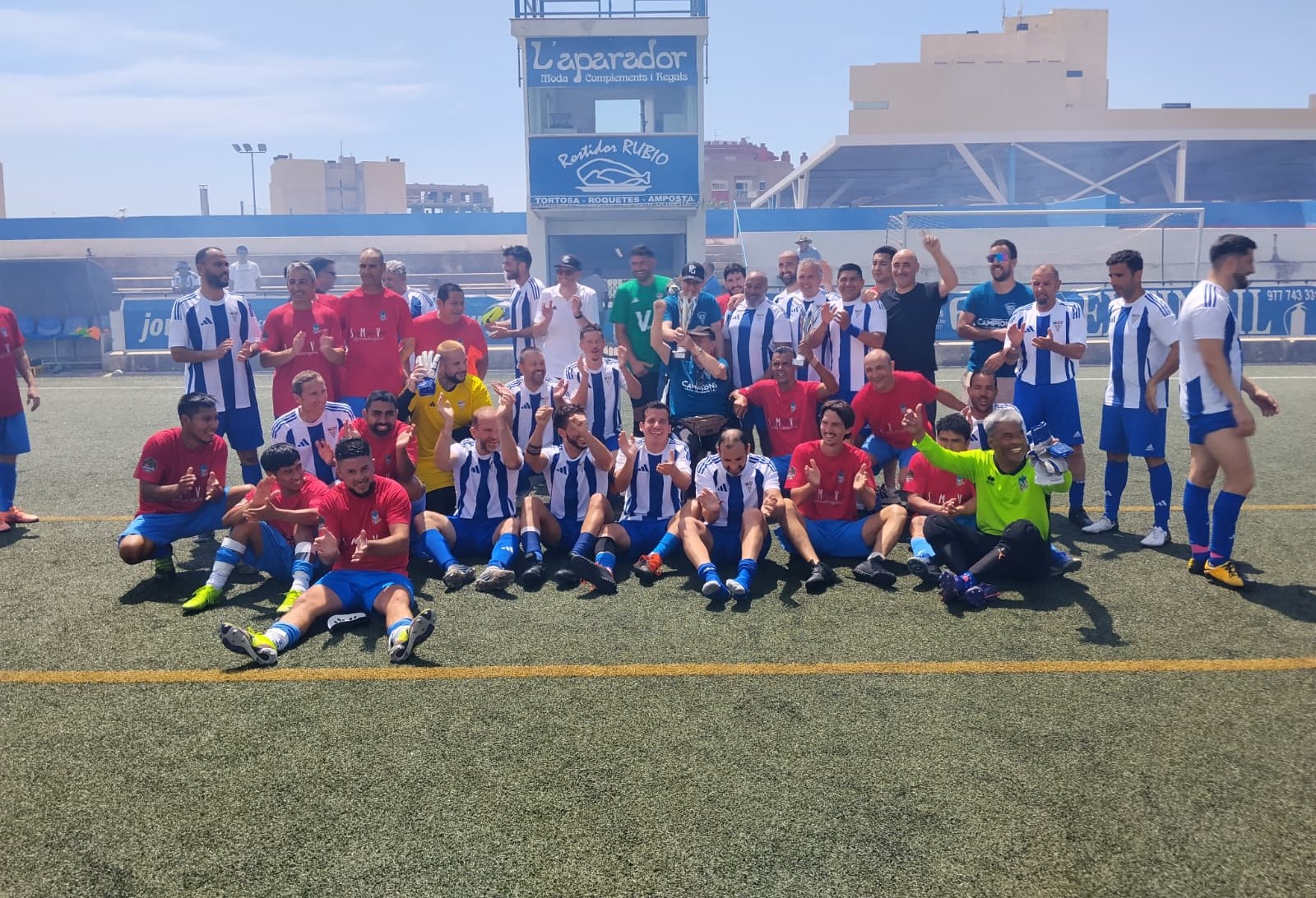 El Vinaròs s’emporta la Super Copa de Veterans davant la UE Remolins-Bítem