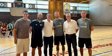 Més de 150 esportistes prenen part al Campus d’Handbol d’Aleix Gómez a Amposta