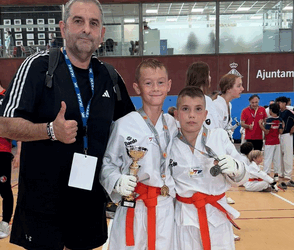 Podis del TKD Alfaro Amposta al Campionat de Catalunya infantil de promoció de taekwondo
