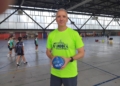 Una cinquantena de joves gaudeixen del Campus d’Estiu d’Handbol Toni Gerona