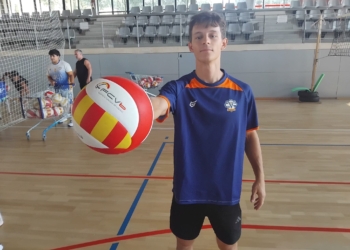 Isak Martí, jugador del Volei Roquetes: ‘Aportaré tota l’experiència que he adquirit a la Superlliga’