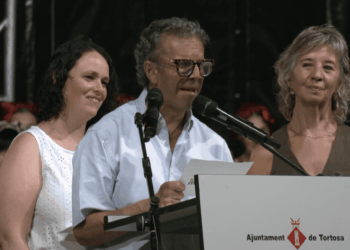 La Fundació Mercè Pla emociona Tortosa en el Pregó de les Festes de la Cinta 2026