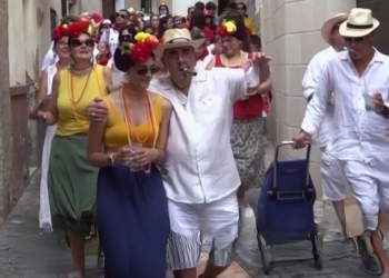 Públic assistent a un dels actes de les Festes Majors d’Ascó