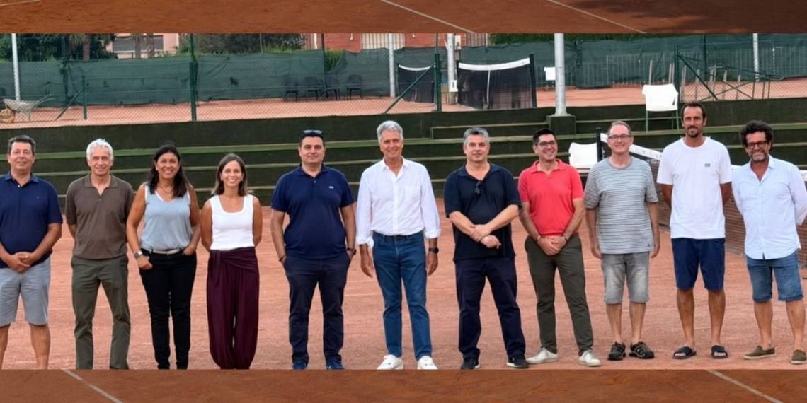 El Club Tennis Tortosa inicia una nova etapa amb el relleu de la seva junta directiva