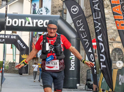 El tortosí Àngel Solà completa l’exigent Ultratrail Rialp Matxicots