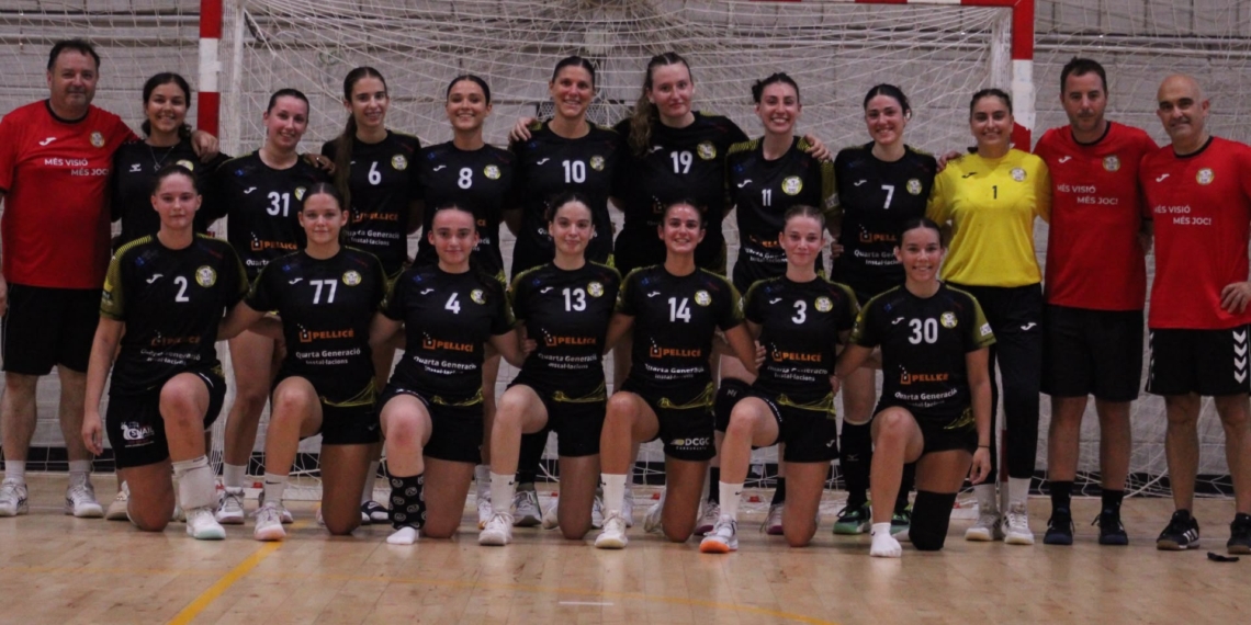 El sènior femení de l’ Handbol Amposta perd davant el Ribes en un amistós