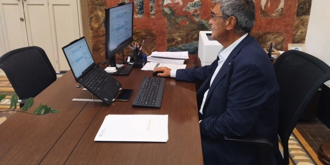 Joan Castor Gonell valorant la declaració d’interès general del nou hospital