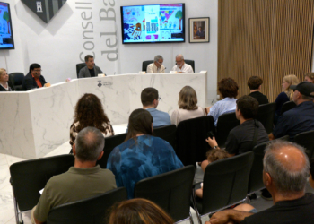 El Consell Comarcal del Baix Ebre celebra els 20 anys del servei d’acolliment i adopció a les Terres de l’Ebre