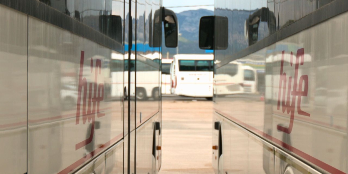 Nous autobusos híbrids incorporats per HIFE a la seua flota