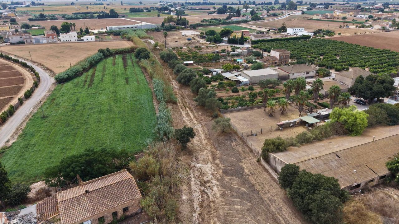 Barranc dels Pixadors al seu pas pel municipi de l’Aldea