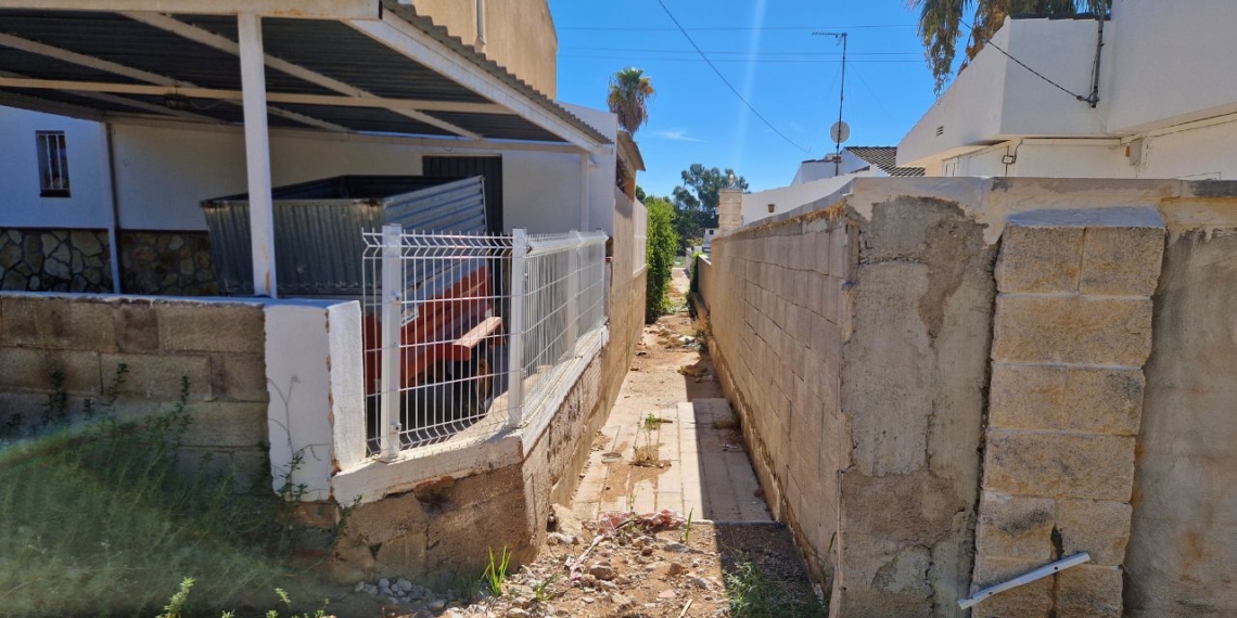 Cases del barranc del Llop