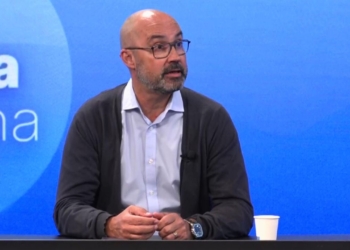Albert Salvadó, president de la Federació d’ERC a les Terres de l’Ebre, durant l’entrevista a Canal 21