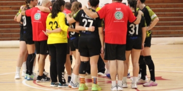 Victòria del sènior masculí de l’Handbol Amposta i empat del CE Tortosa